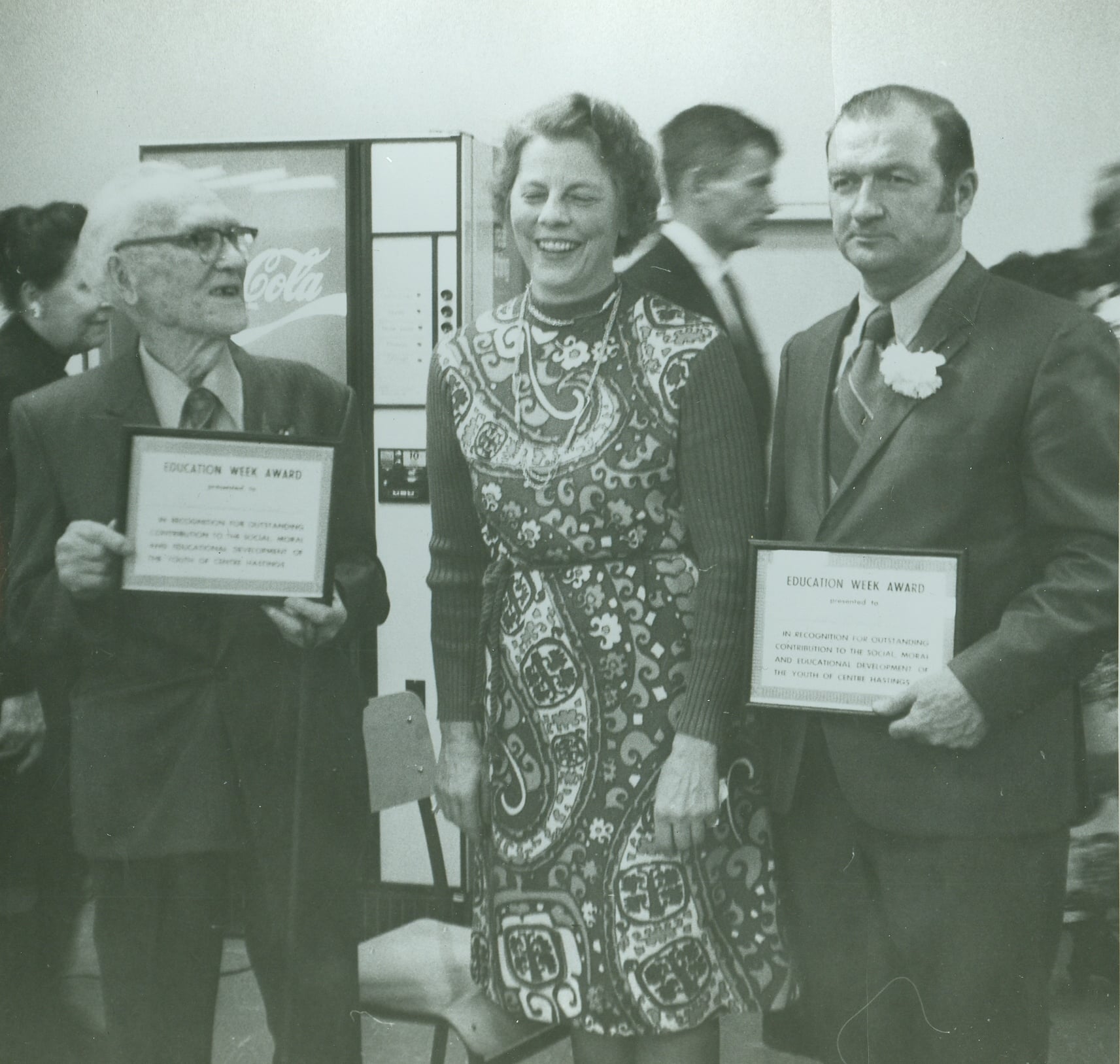 ed o'Connor receiving education week award