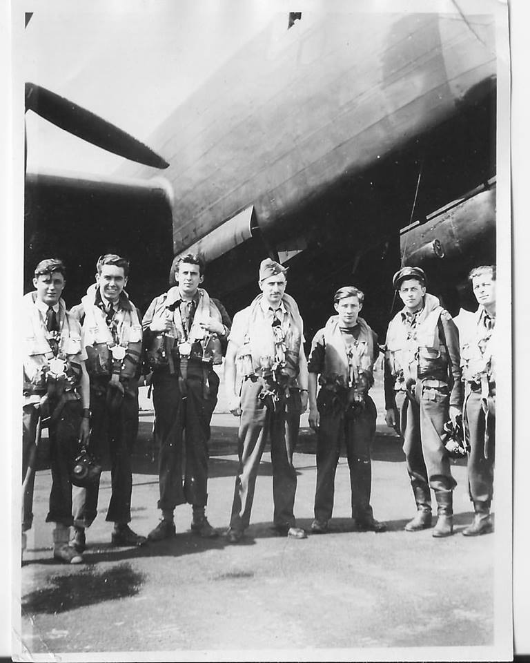 Gordon Bennett with crew