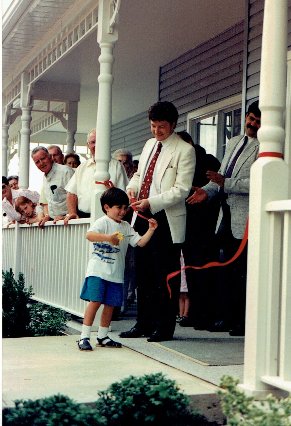 1991 Opening of Medical Centre by Dr. Dawson (4) - Copy.jpg