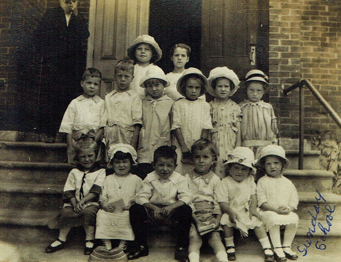 Sunday School Photo supplied by Pat Marett