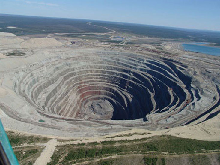 Chuquicamata open-pit copper mine, Chile.