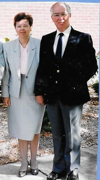 tOM AND RUTH BROOKS