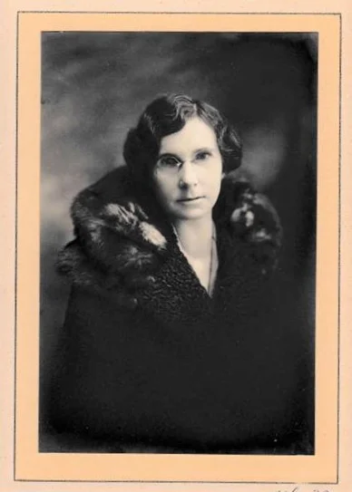Helena Bell, 1926-27