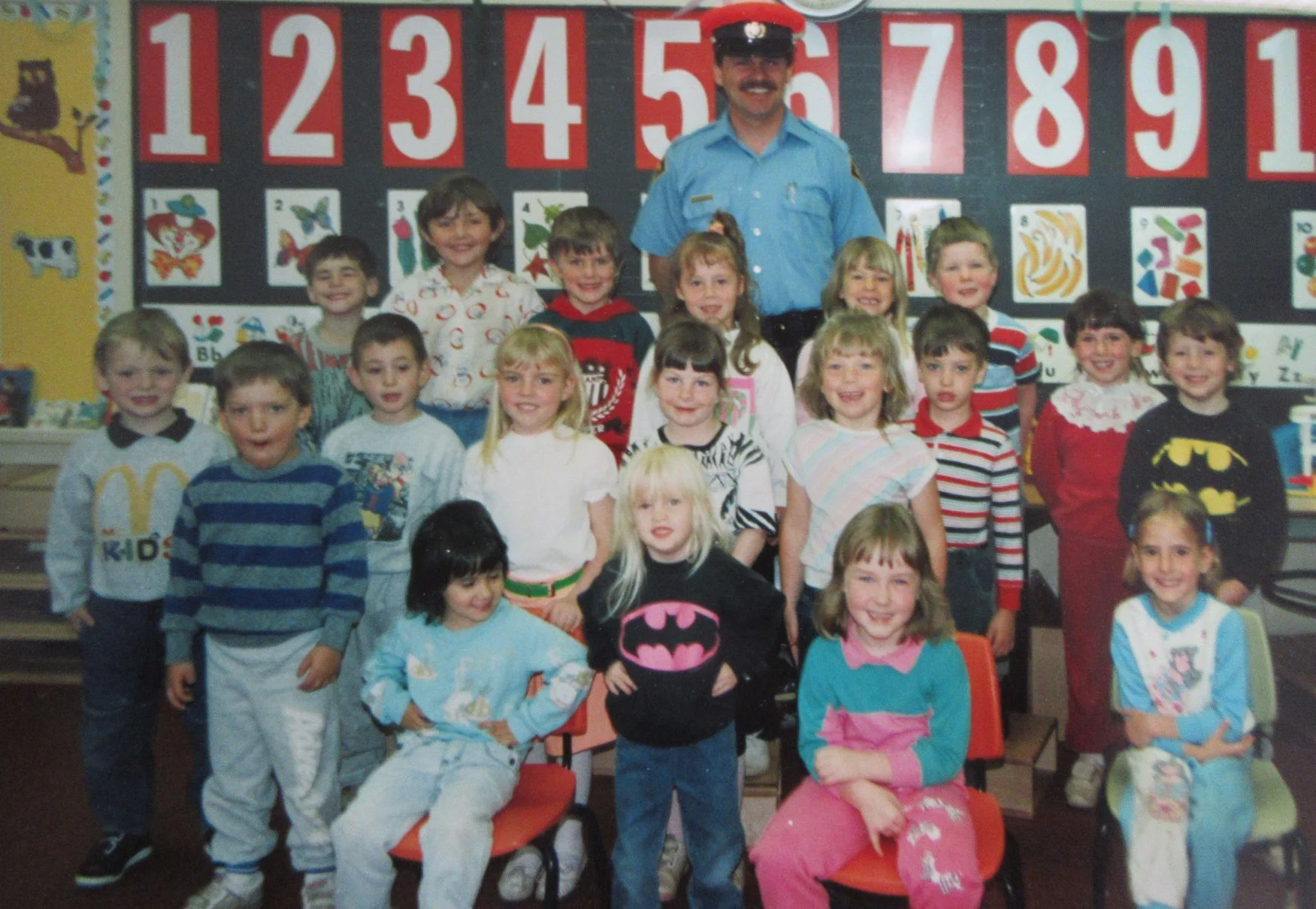 Earl Prentice School 1989-90.jpg