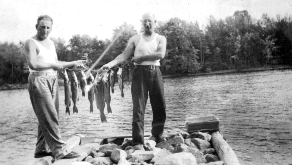 George Anderson Sr. and Pat Reiger, 1940, Belmont Lake
