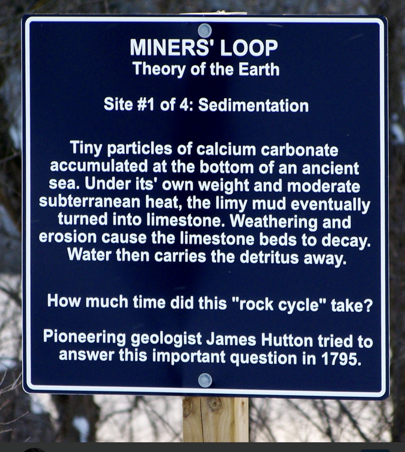 Signs, plaques and monuments — MarmoraHistory.ca