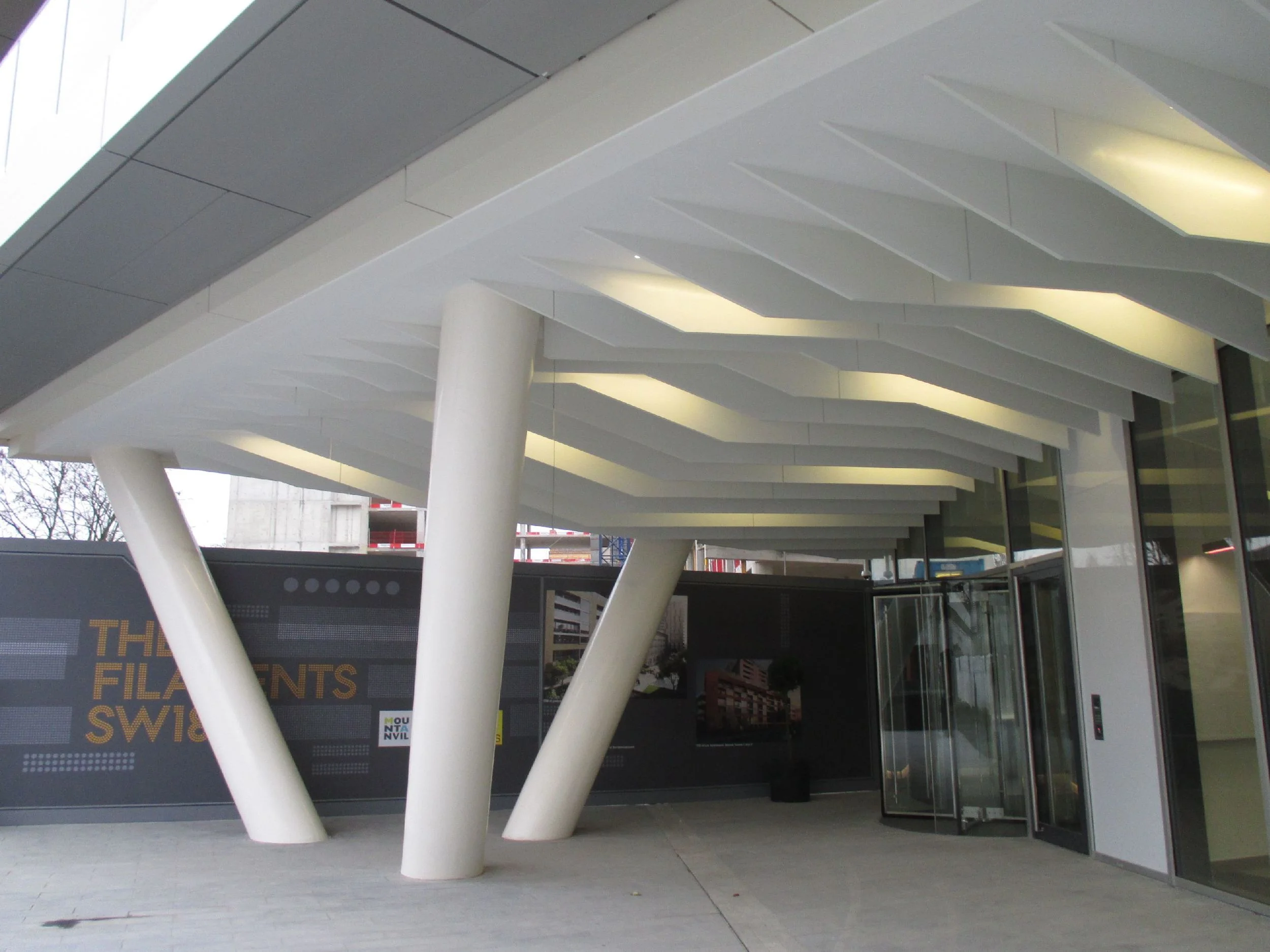  Daytime view of external ceiling fins and lighting. 