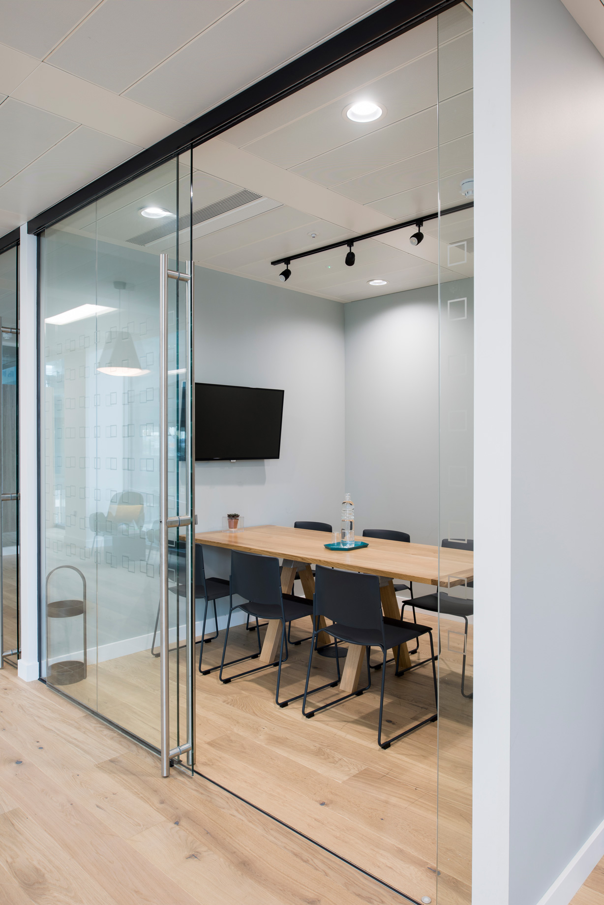 Central-Working---Area---Marek-Sikora--Interior-Photography---Large-11.jpg