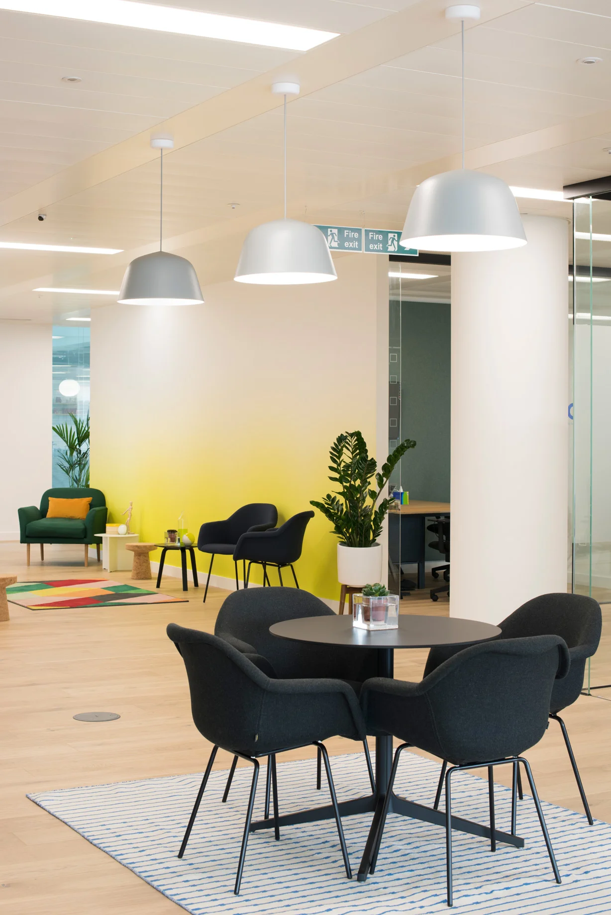 Central-Working---Area---Marek-Sikora--Interior-Photography---Large-28.jpg