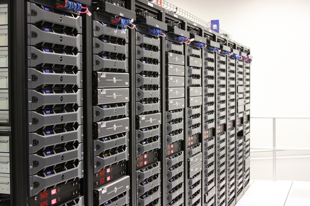 datacenterracks.jpg