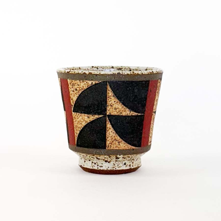 cup1.jpg