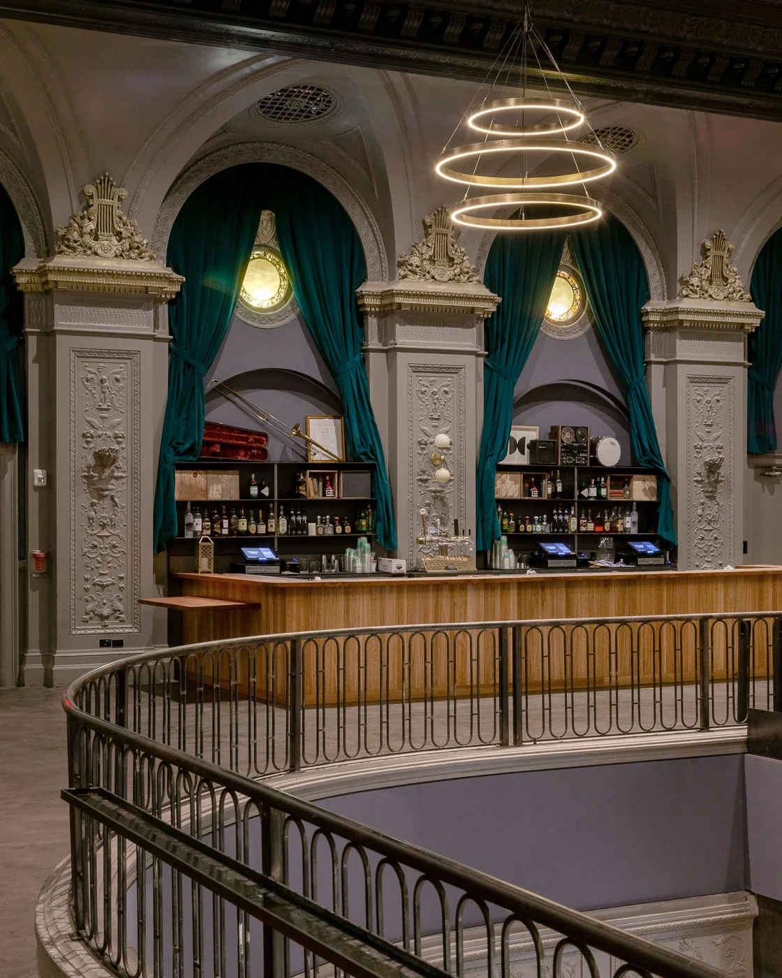 parisa-o'connell-august-hall-4a.jpg