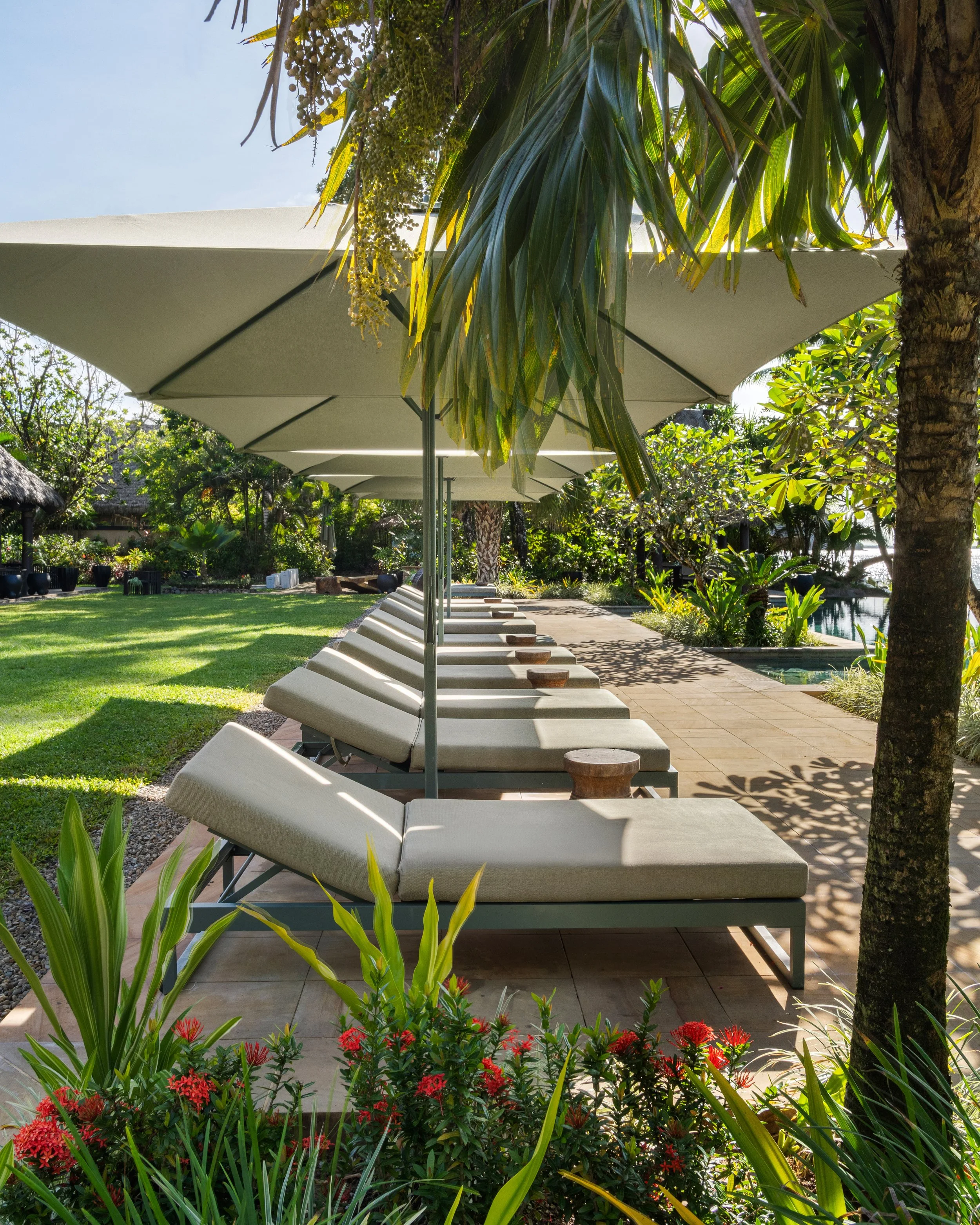 14 Nanuku Resort Pool_Parisa OConnell.jpg