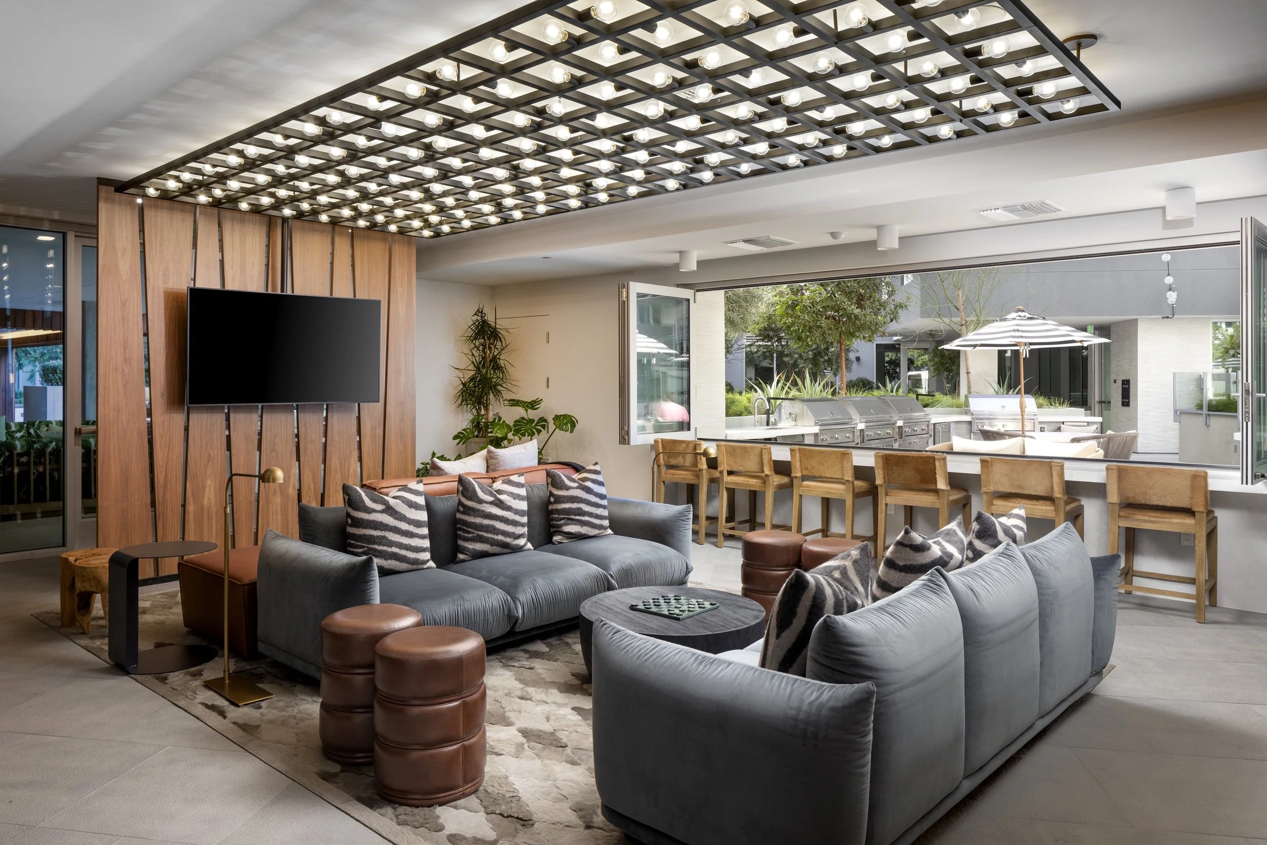 5 WESTEDGE_Parisa OConnell.jpeg