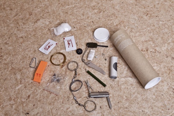 urban-survival-pack-ryan-ramones-4-600x400.jpg