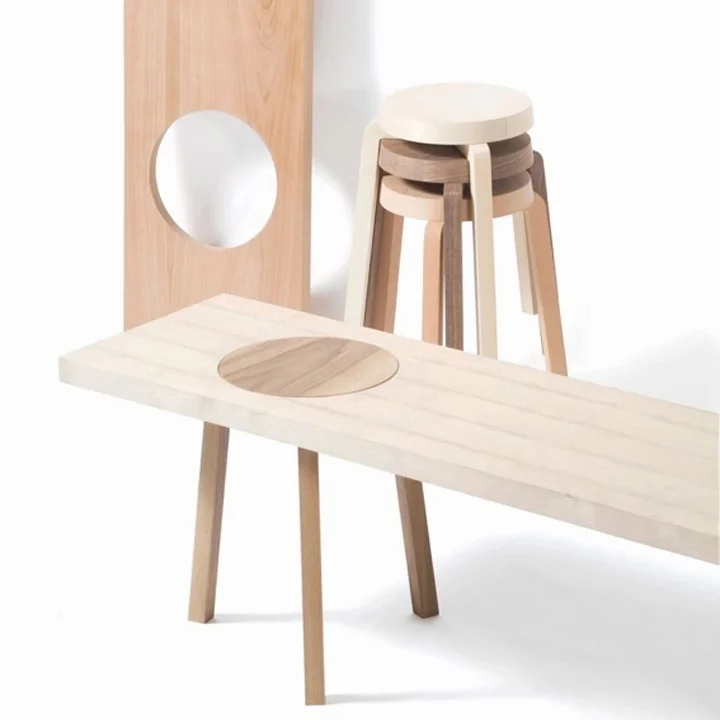 HOCKERBANK BY JOHANNA DEHIO 