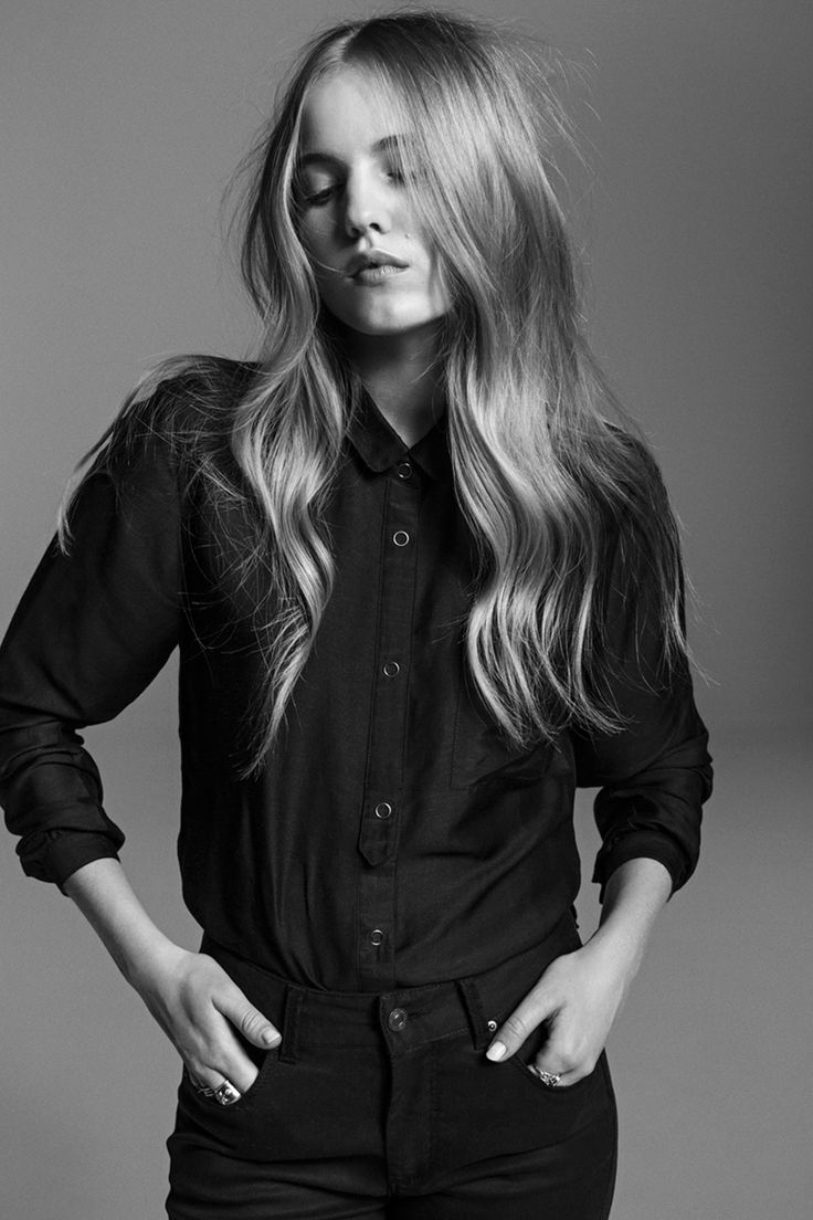 This long wavy hair. 