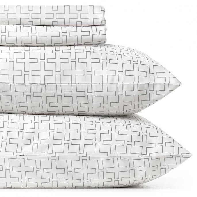 Some fresh looking sheets. 