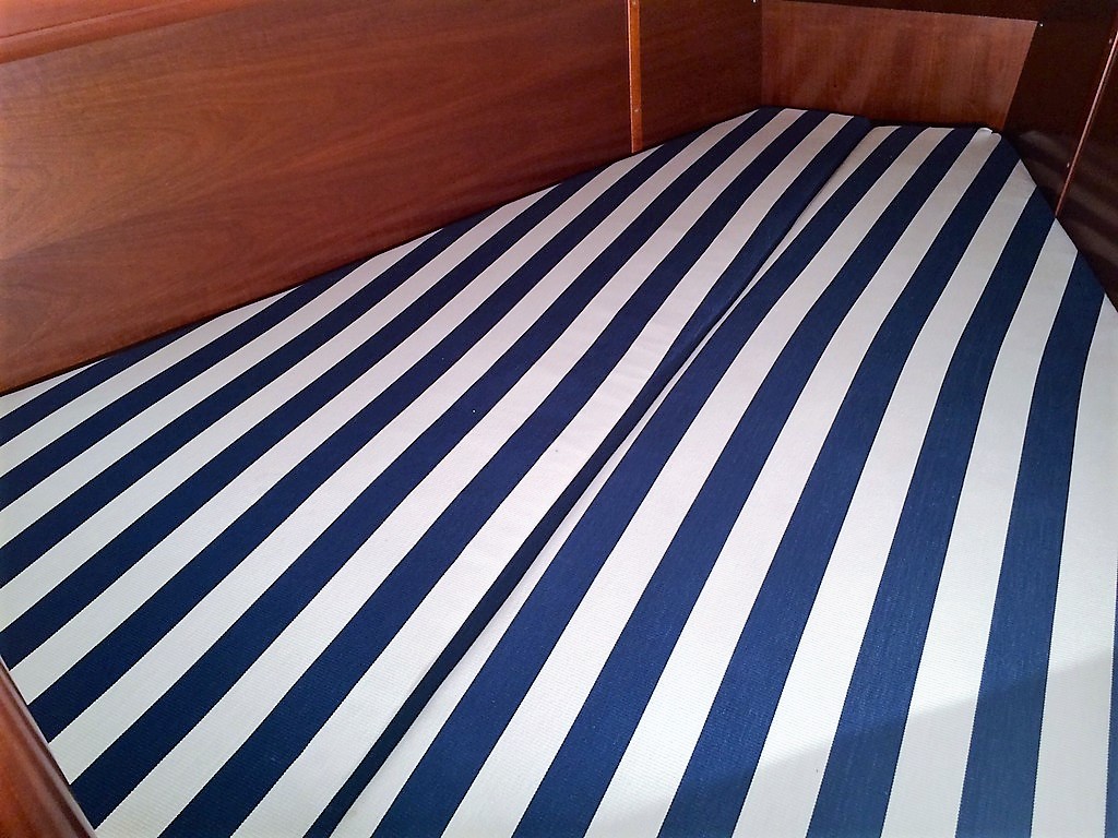 V Berth.jpg
