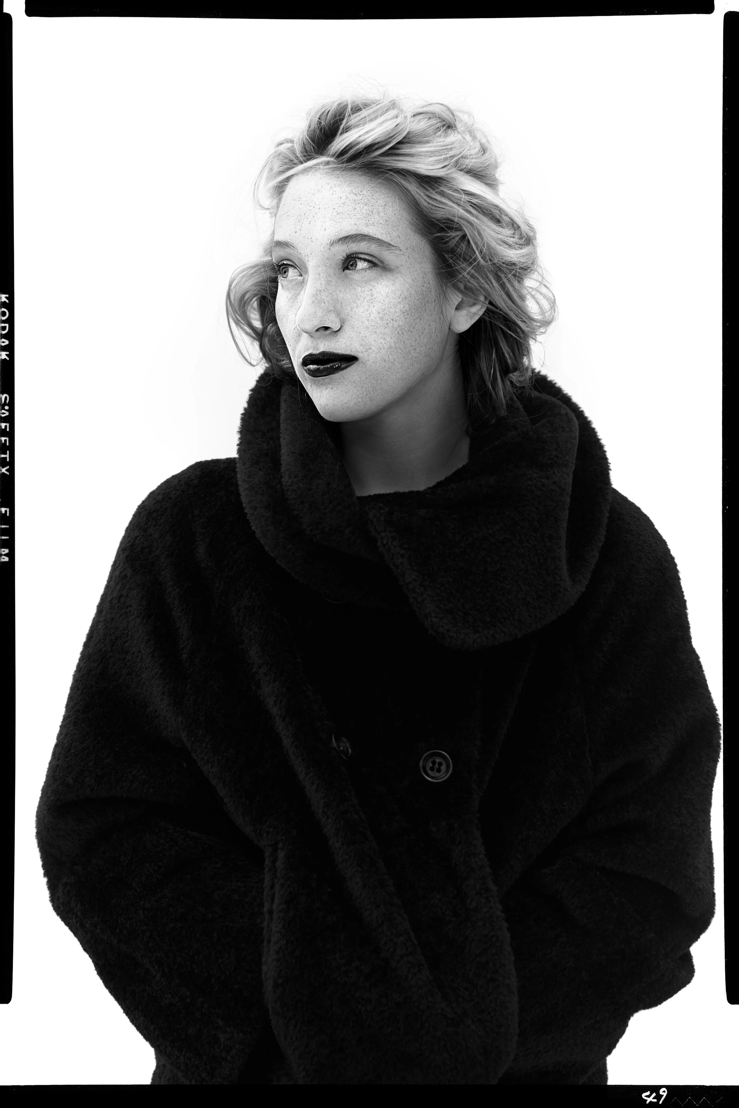 SOPHIE LOWE