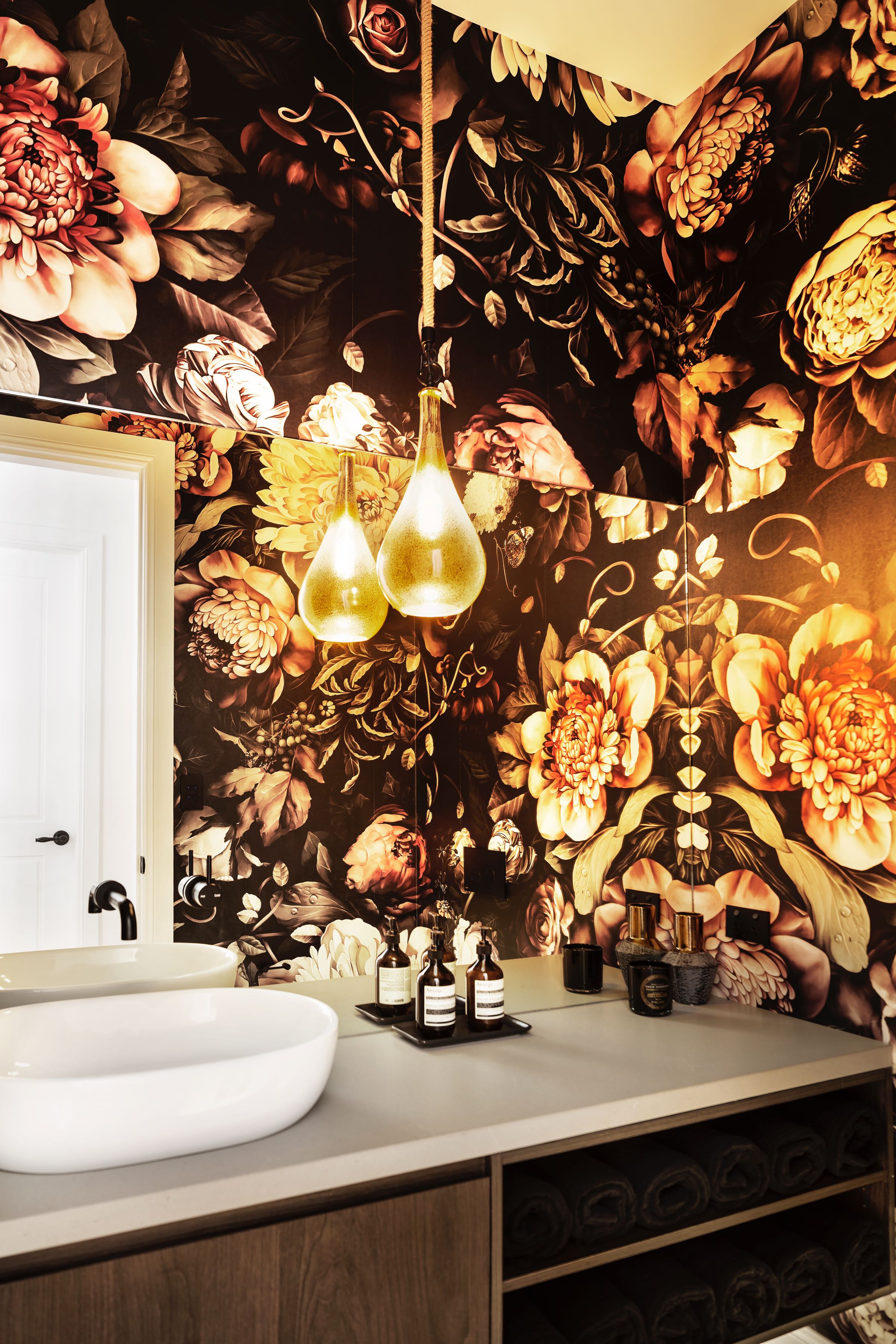 LowRes-GU INTERIORS ST IVES by AG7235-V6a.jpg