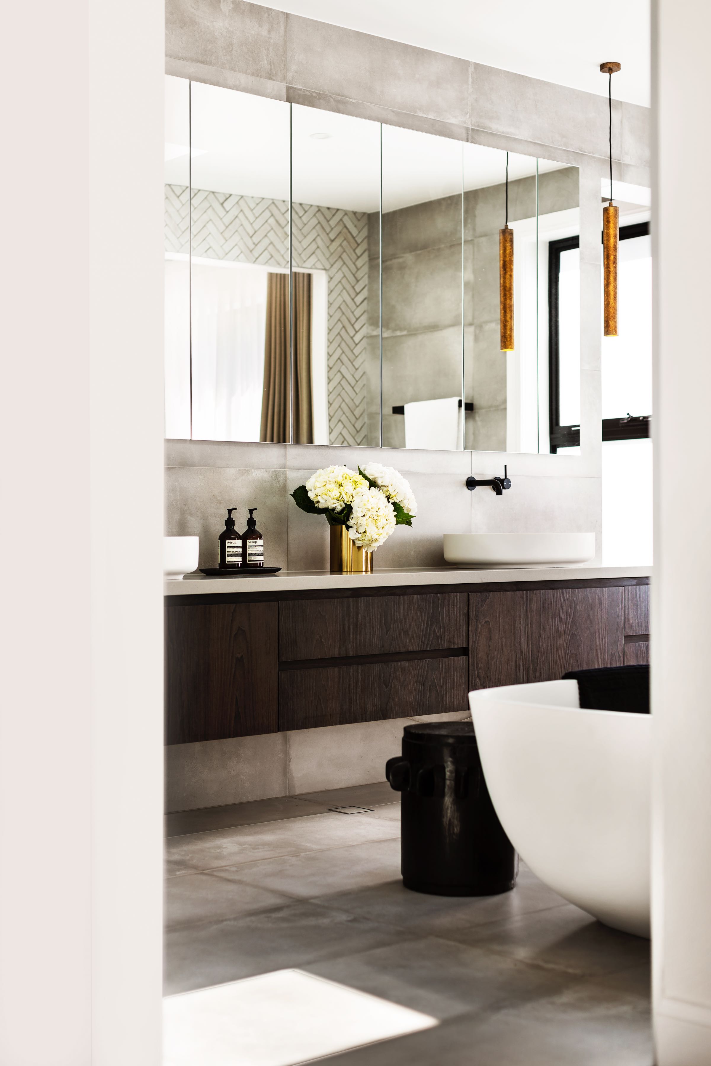 LowRes-GU INTERIORS ST IVES by AG7256-V6.jpg