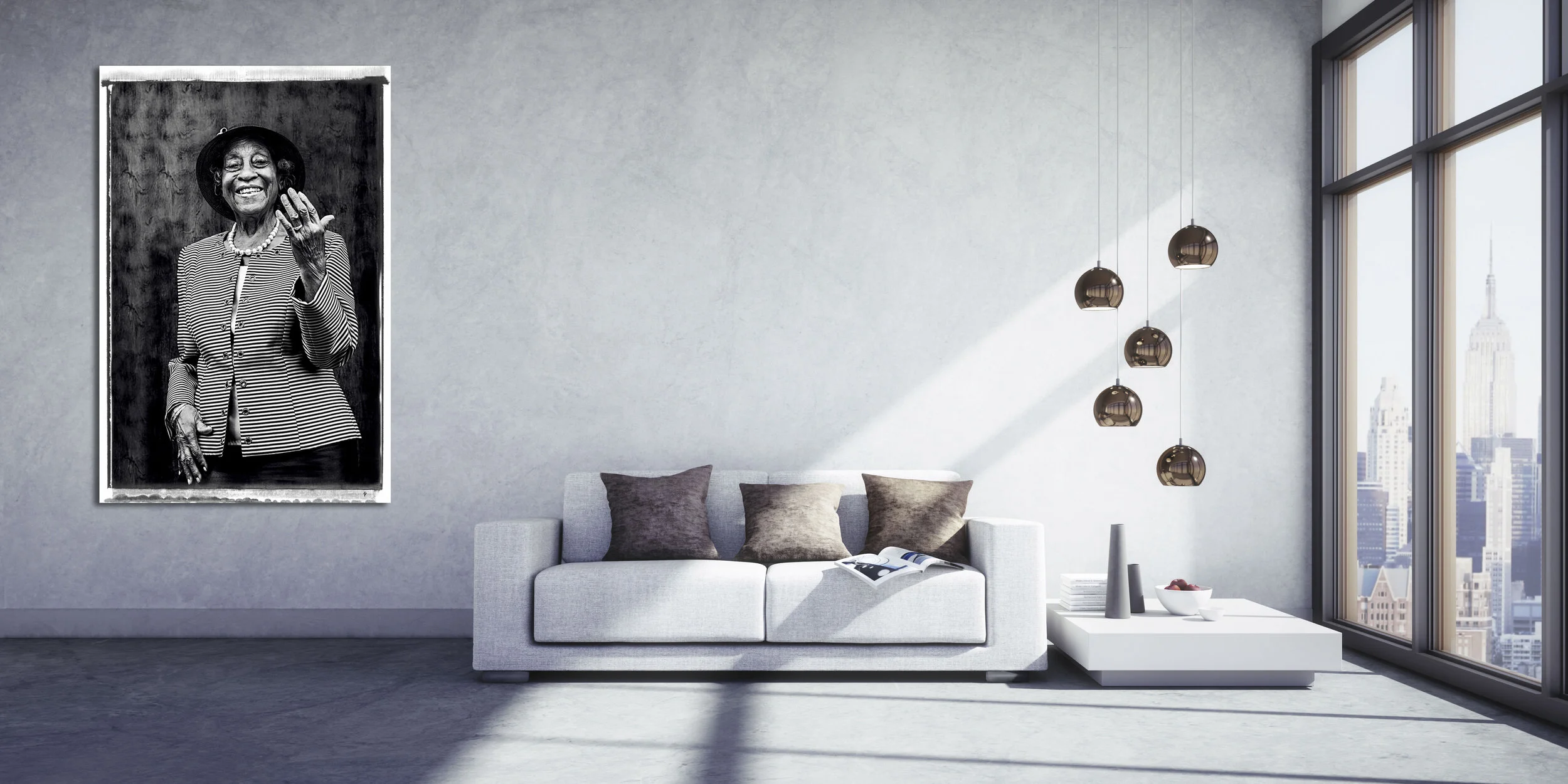 Lady with a hand 2 LR.JPG