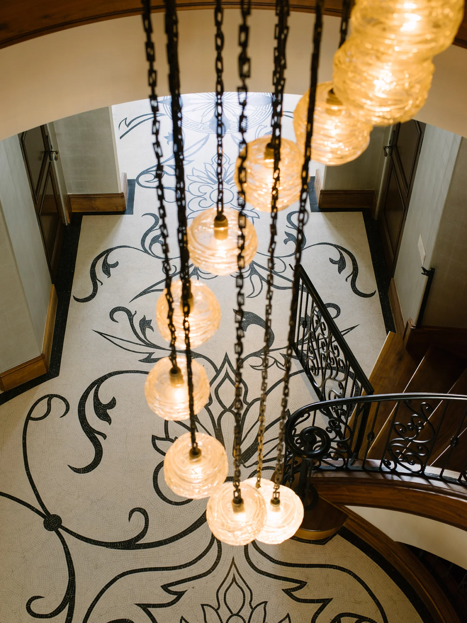 20160615_TamarBraxton_Staircase-144.jpg