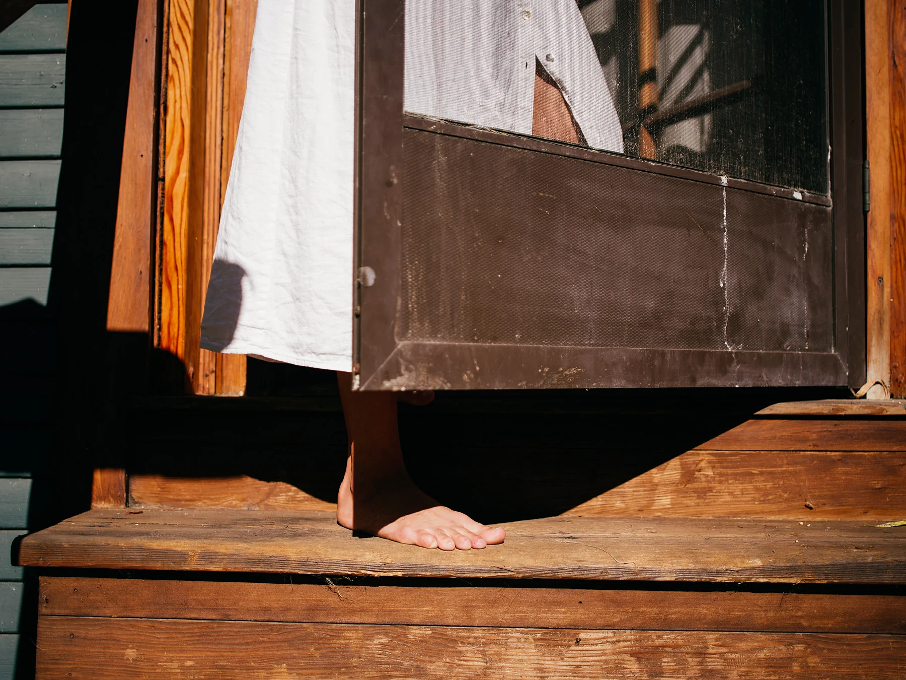 Photographer + Creative Writer + Videographer Sera Lindsey