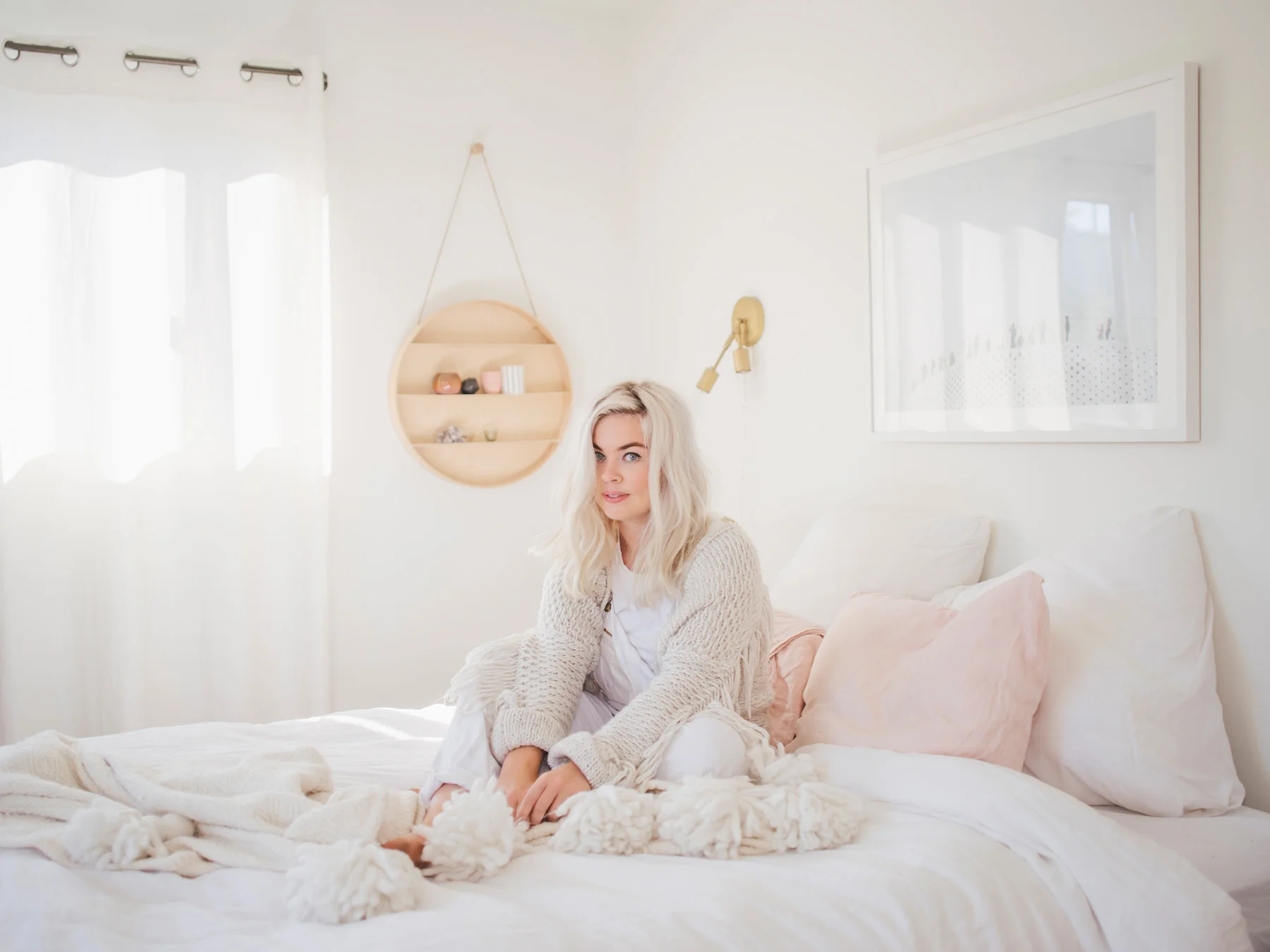 Creative Director + Blogger Bri Emery aka DesignLoveFest