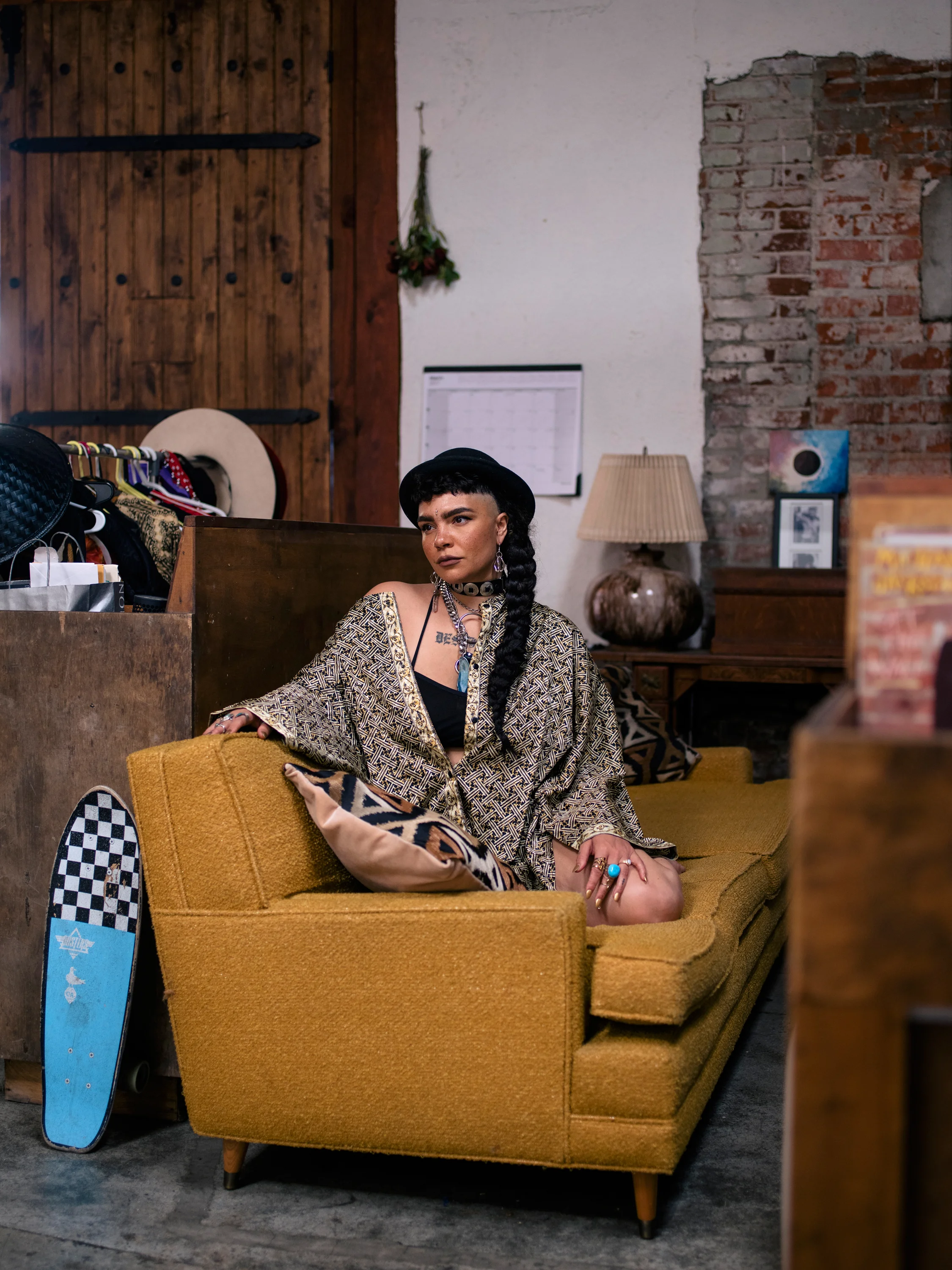 Vocalist + Music Writer + Music Producer + Jewelry Maker + Guided Meditation Leader AZUL
