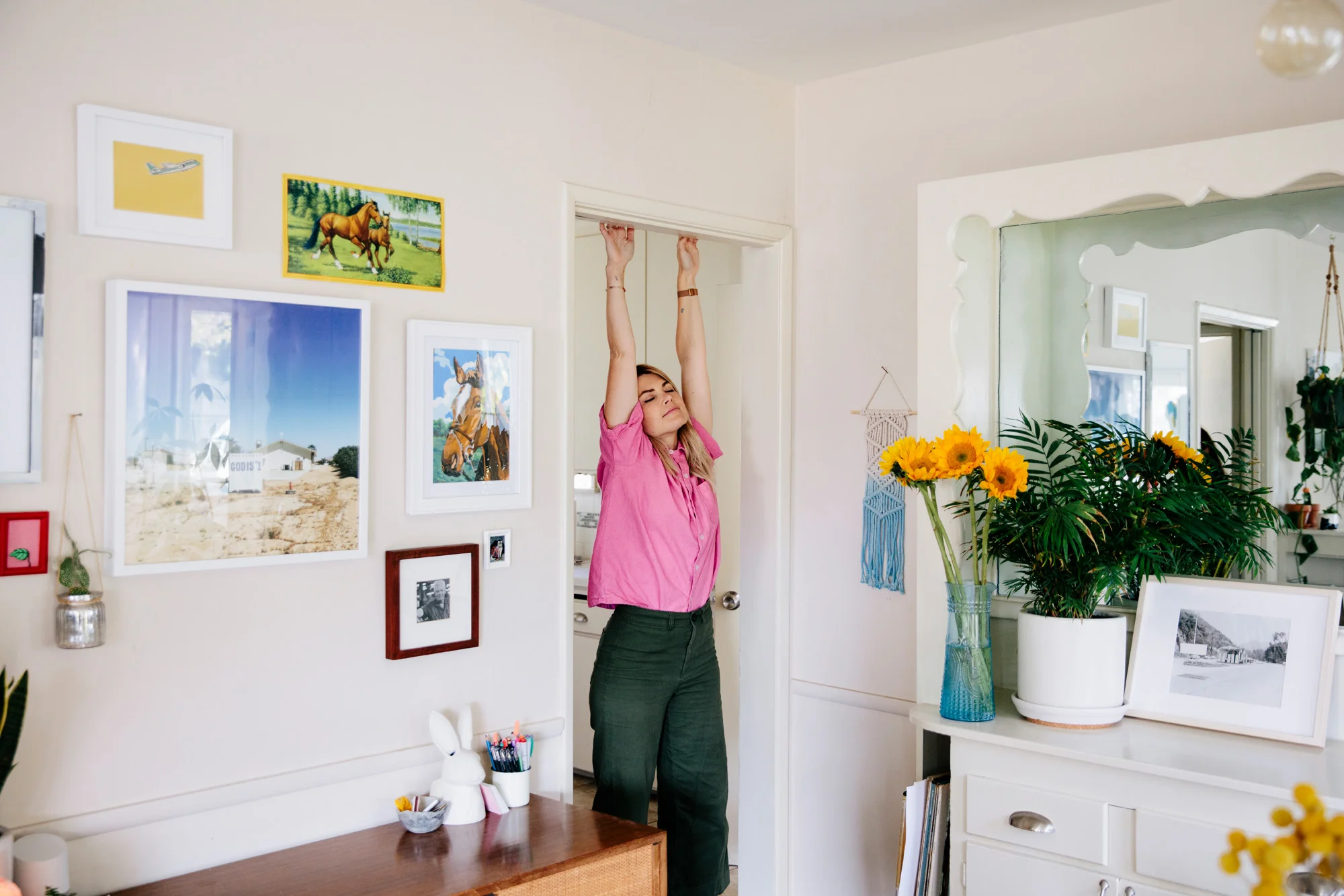 Actress + Painter + TV Show Host + Writer + Photographer Stevie Nelson
