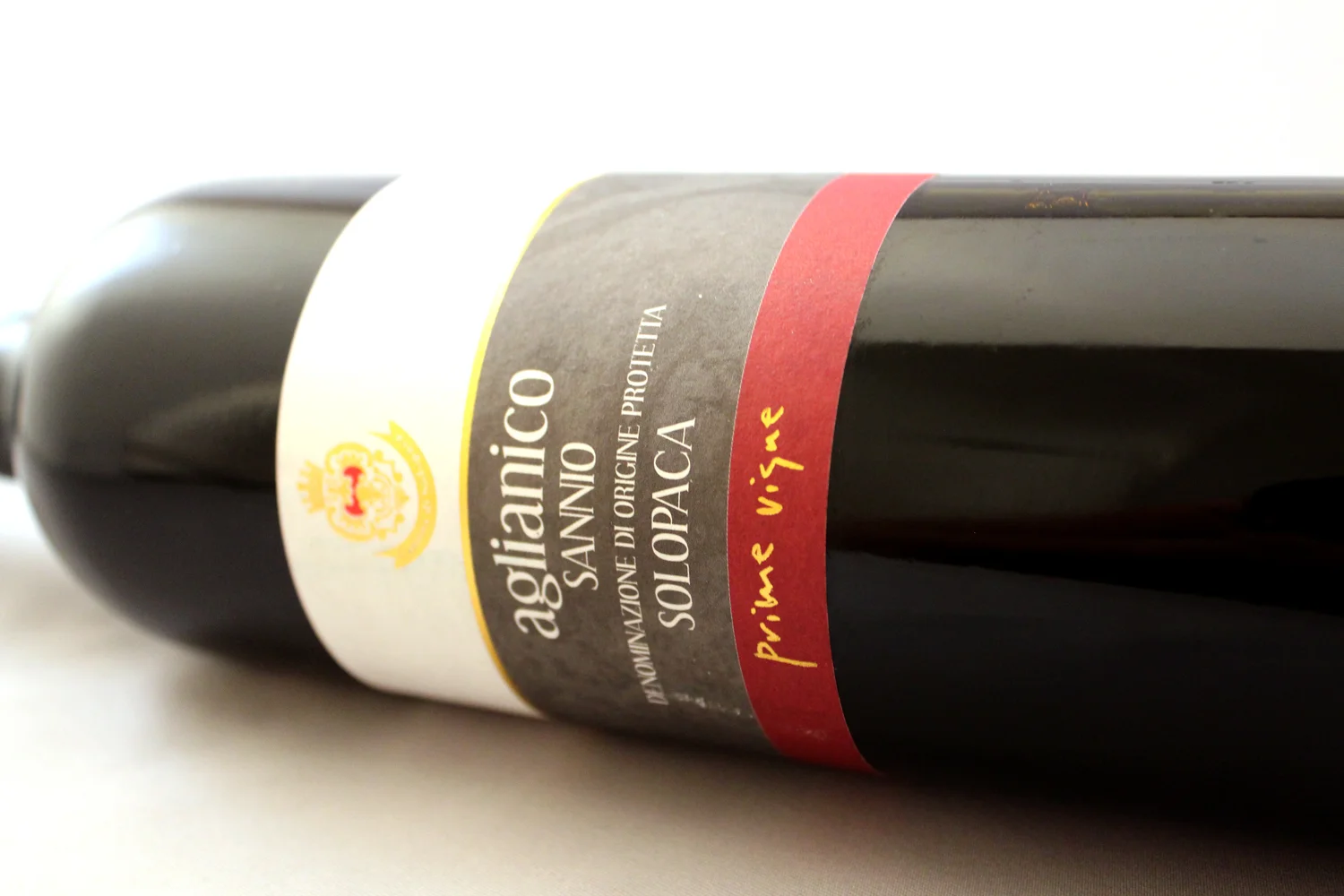 aglianico_side2.jpg