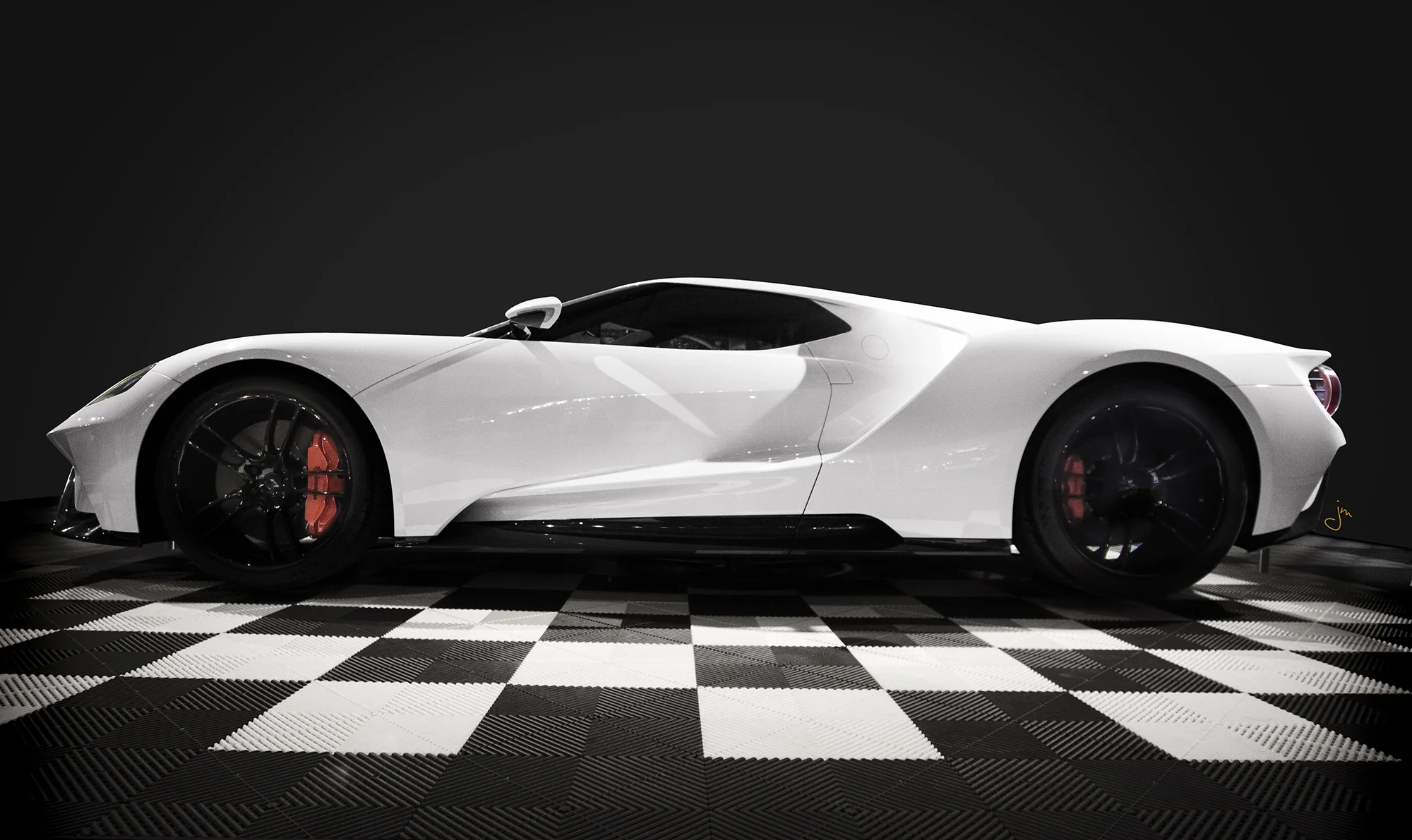 Ford GTO_white_sideview.jpg