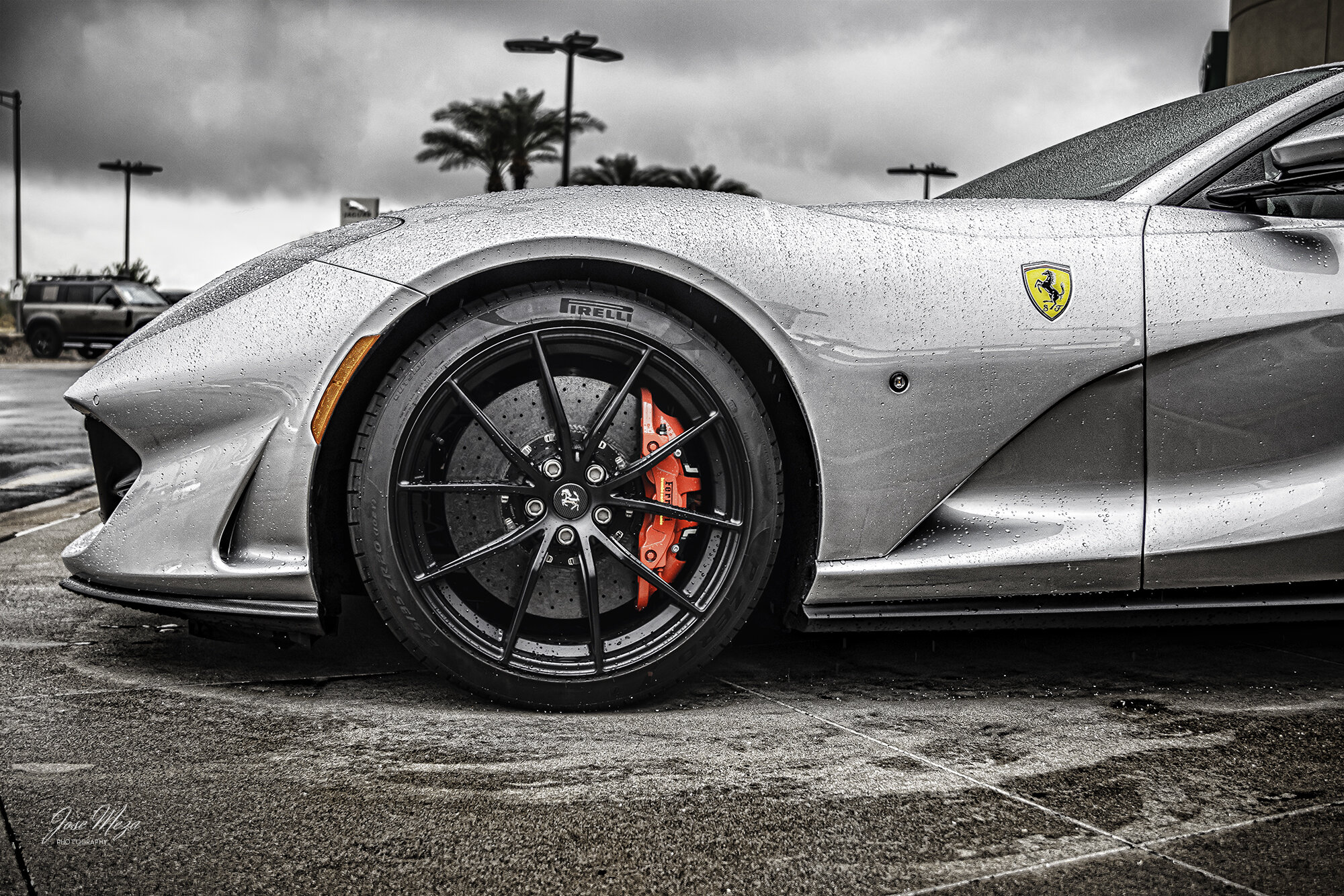 Ferrari Superfast 812_Grey_front sideview.jpg