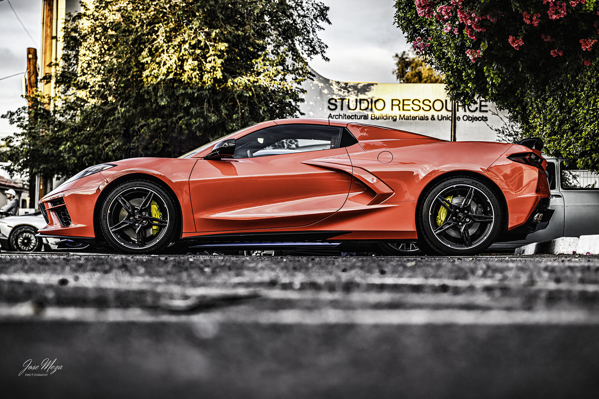 Corvette C8_Red_Sideview.jpg