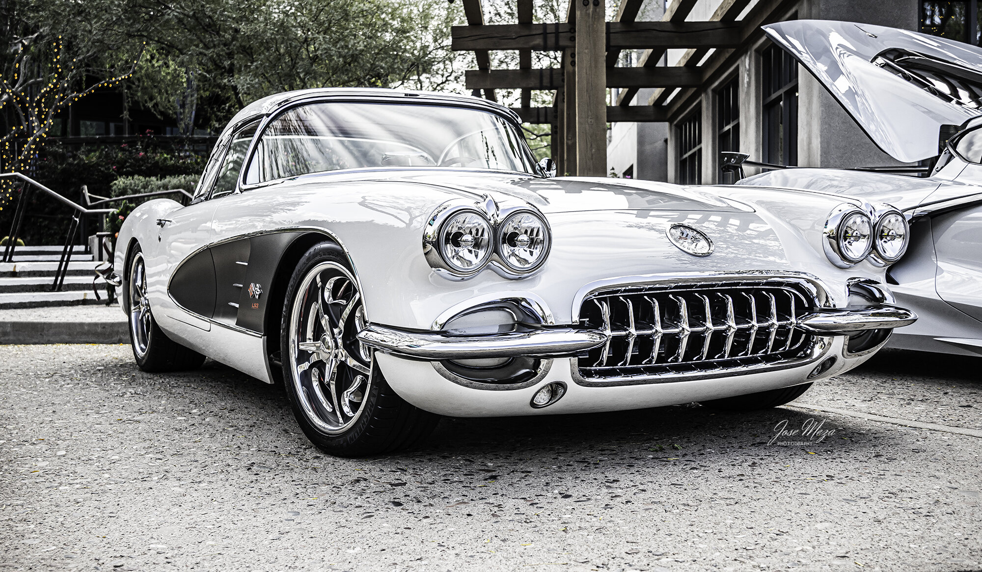 Corvette 58 Convertable_white_Qtr.jpg