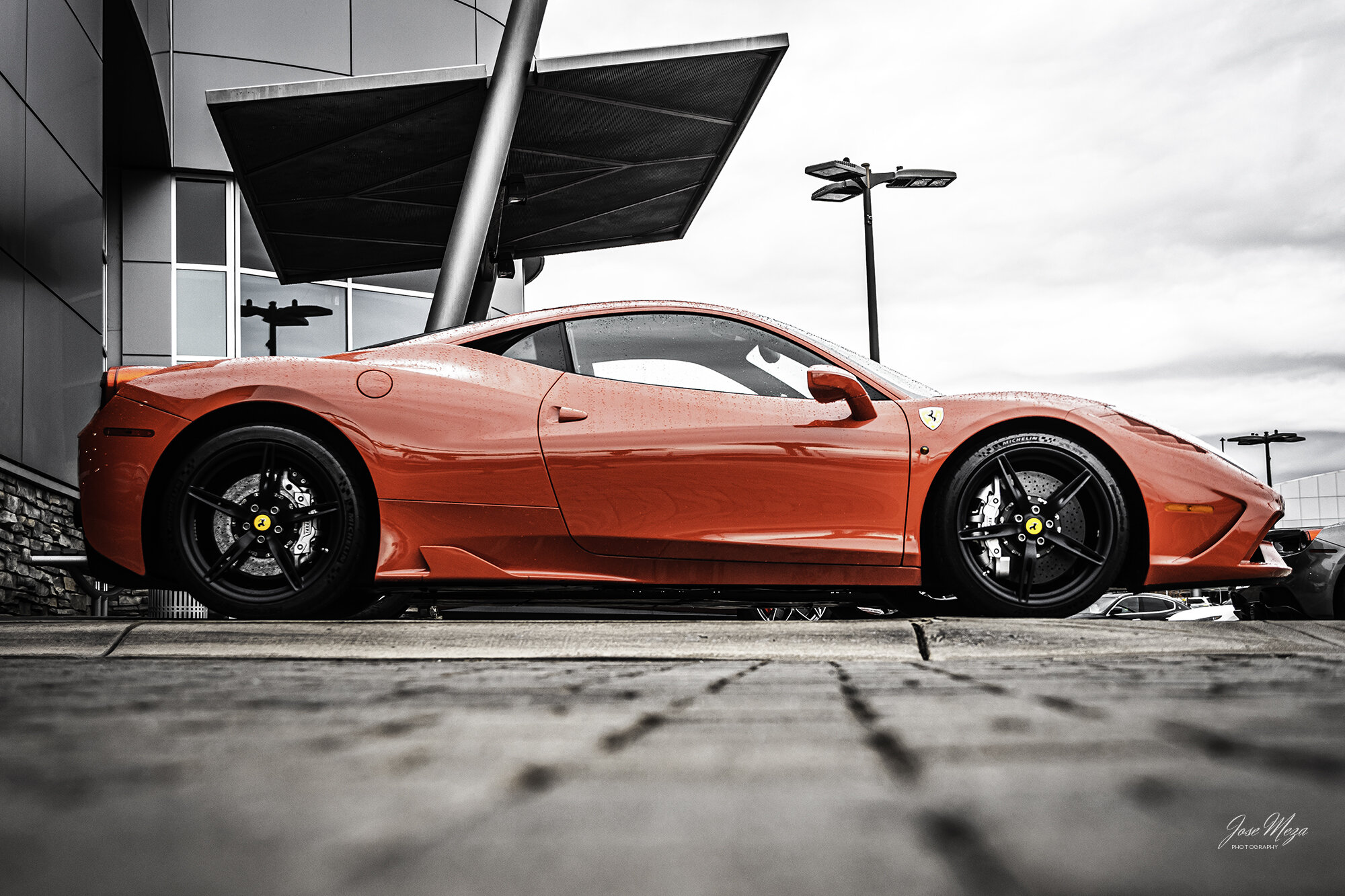 Ferrari_Red_Sideview.jpg