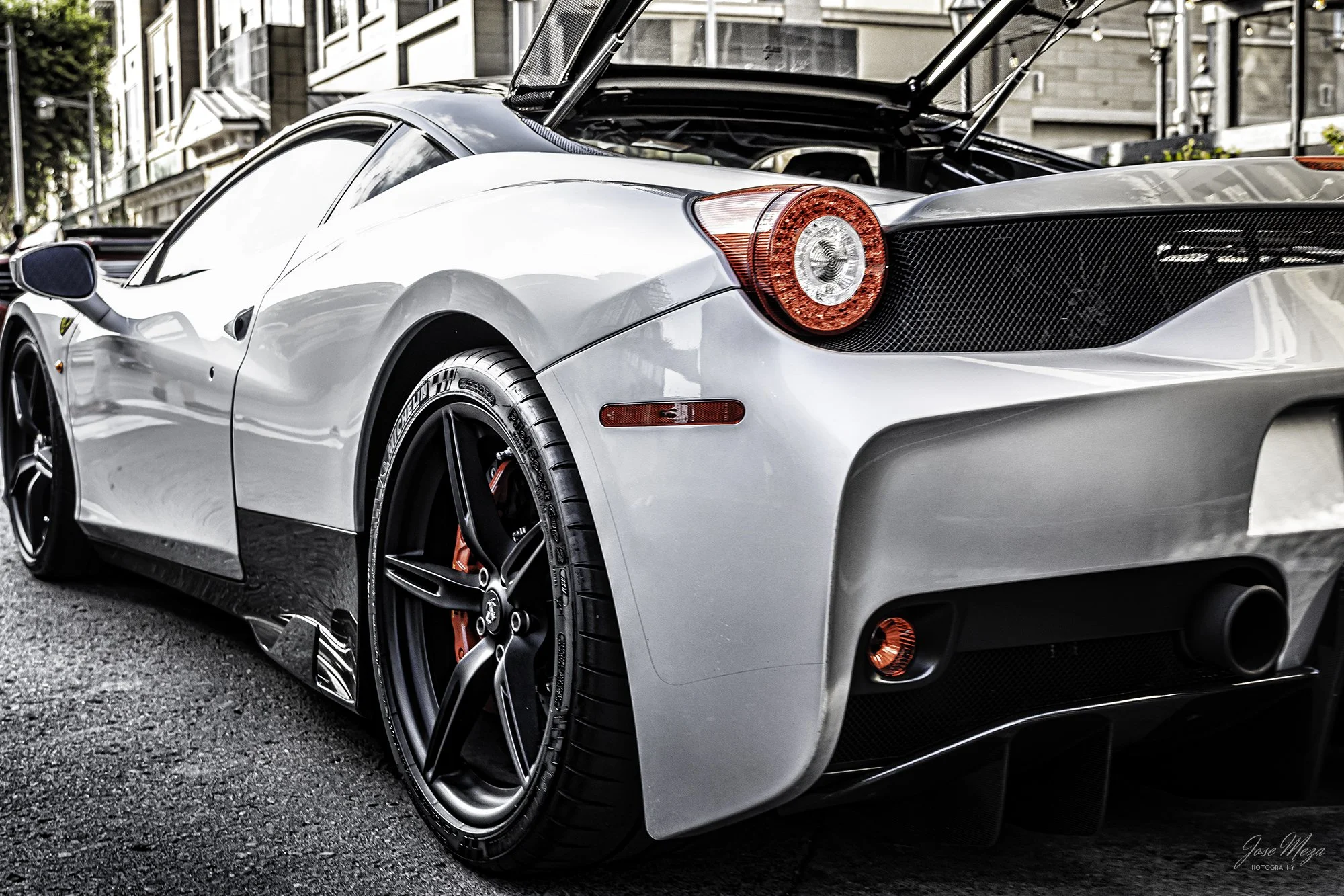 Ferrari 458 Speciale_Silver_Rear 3Qtr.jpg