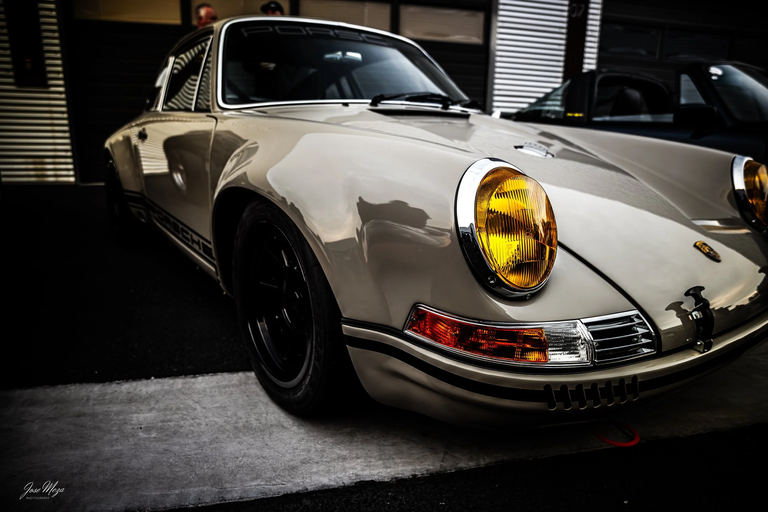 Porsche-Classic-911-Yellow-Lights-1.jpg