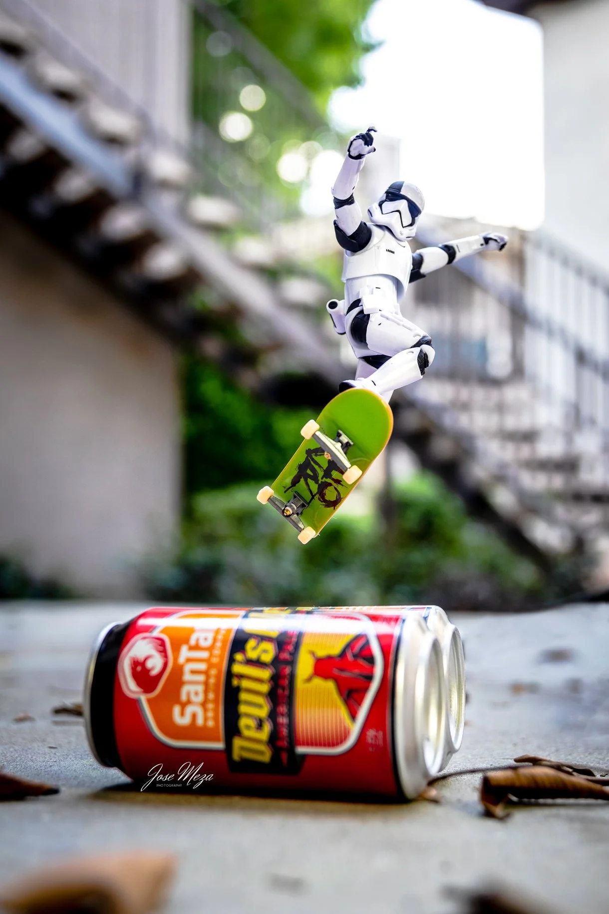 Stormtrooper-Skatboarding.jpg