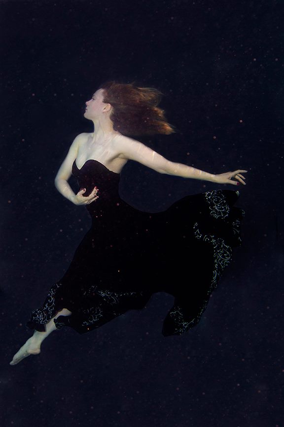 Flamenco Dancing underwater (Copy)