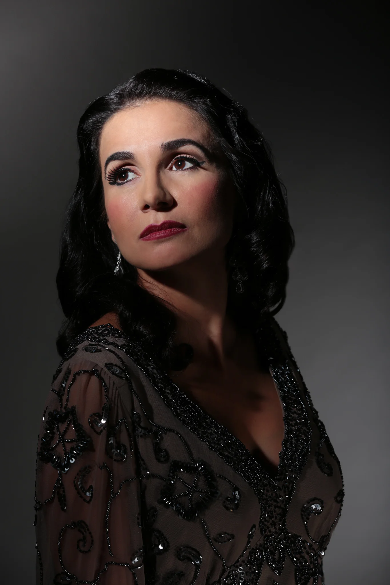 Our studio is a time machine (a shoot inspired by 1940's Hollywood glamour portraits)