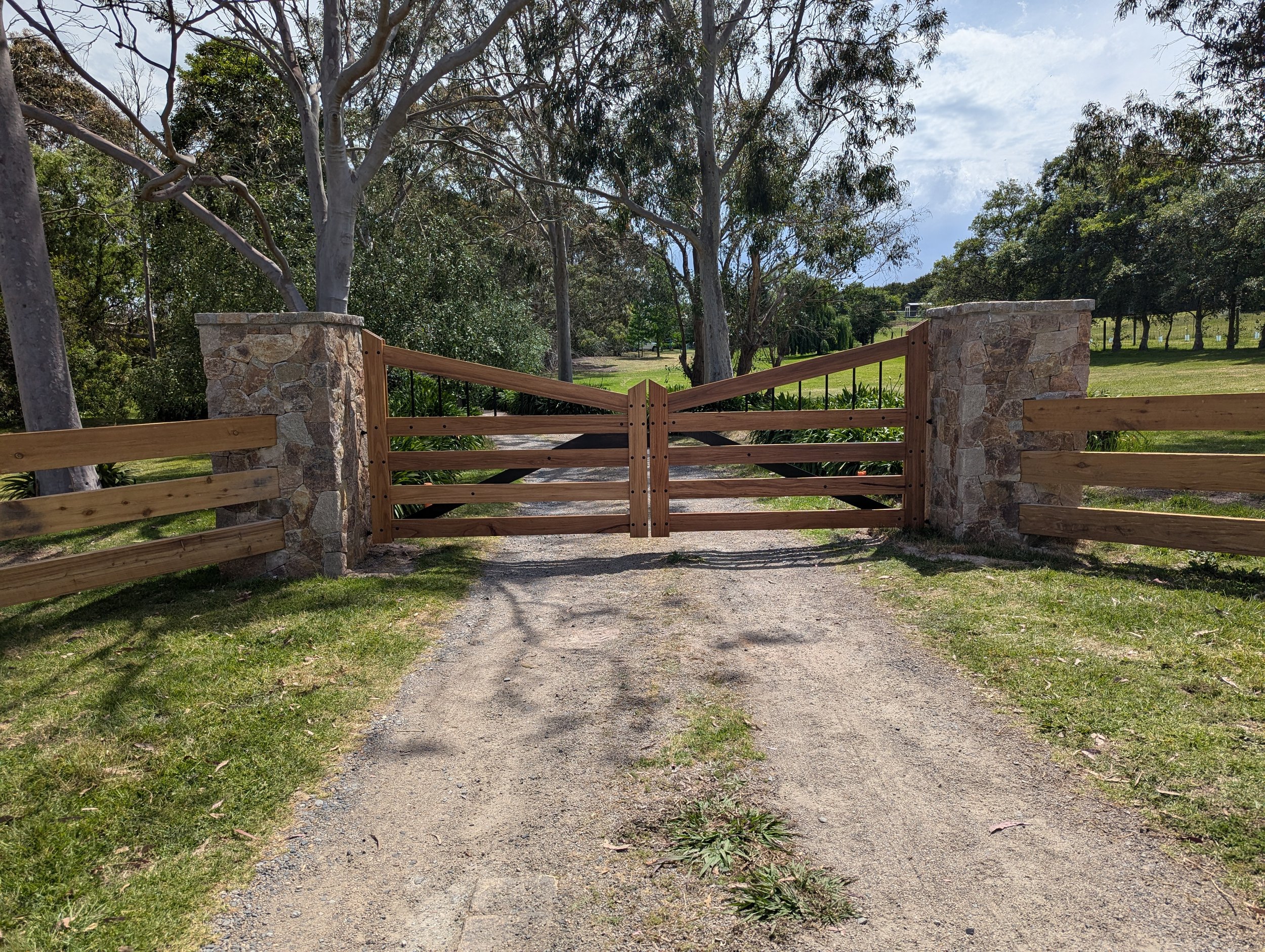 Badbury Double Bolted - Front.jpg