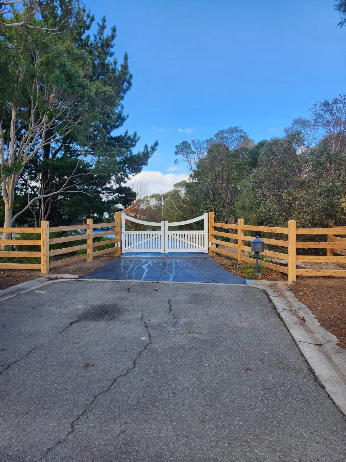 Winterbourne Design Pine.jpg