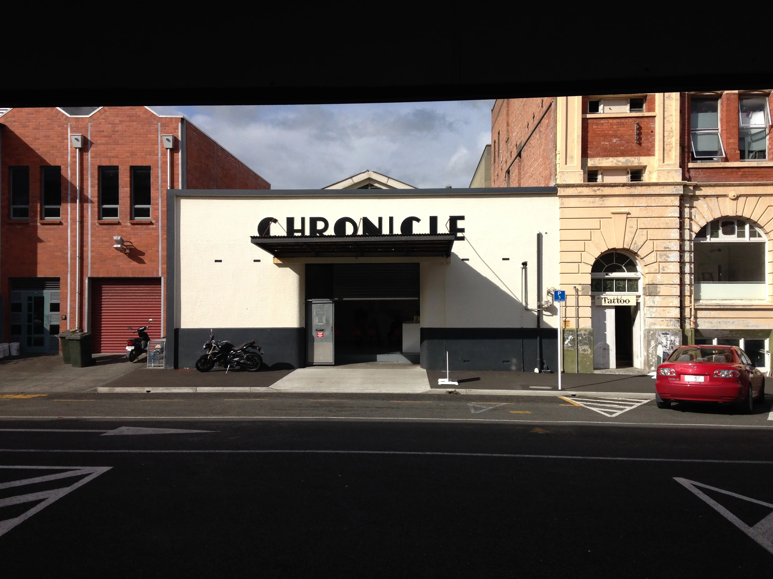 Chronicle Glass