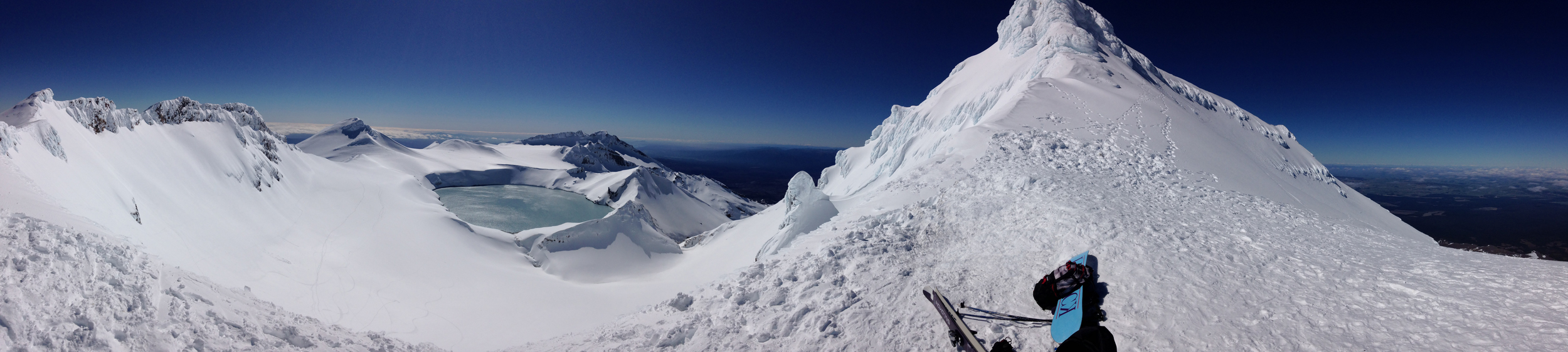 SUMMIT! MT RUAPEHU from Turoa, looking over the crater lake