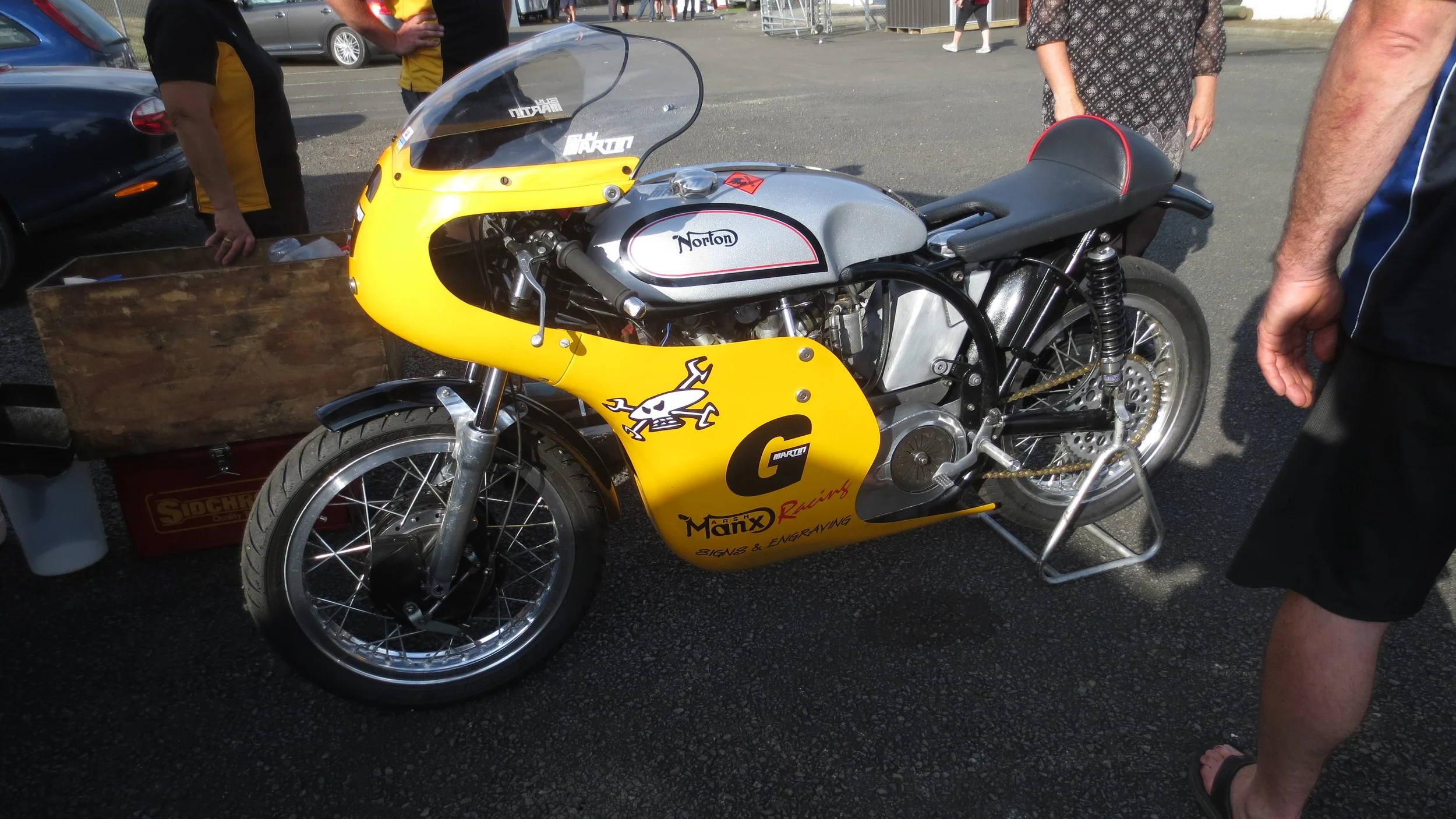 The UBER cool (and my favourite) Manx Norton 