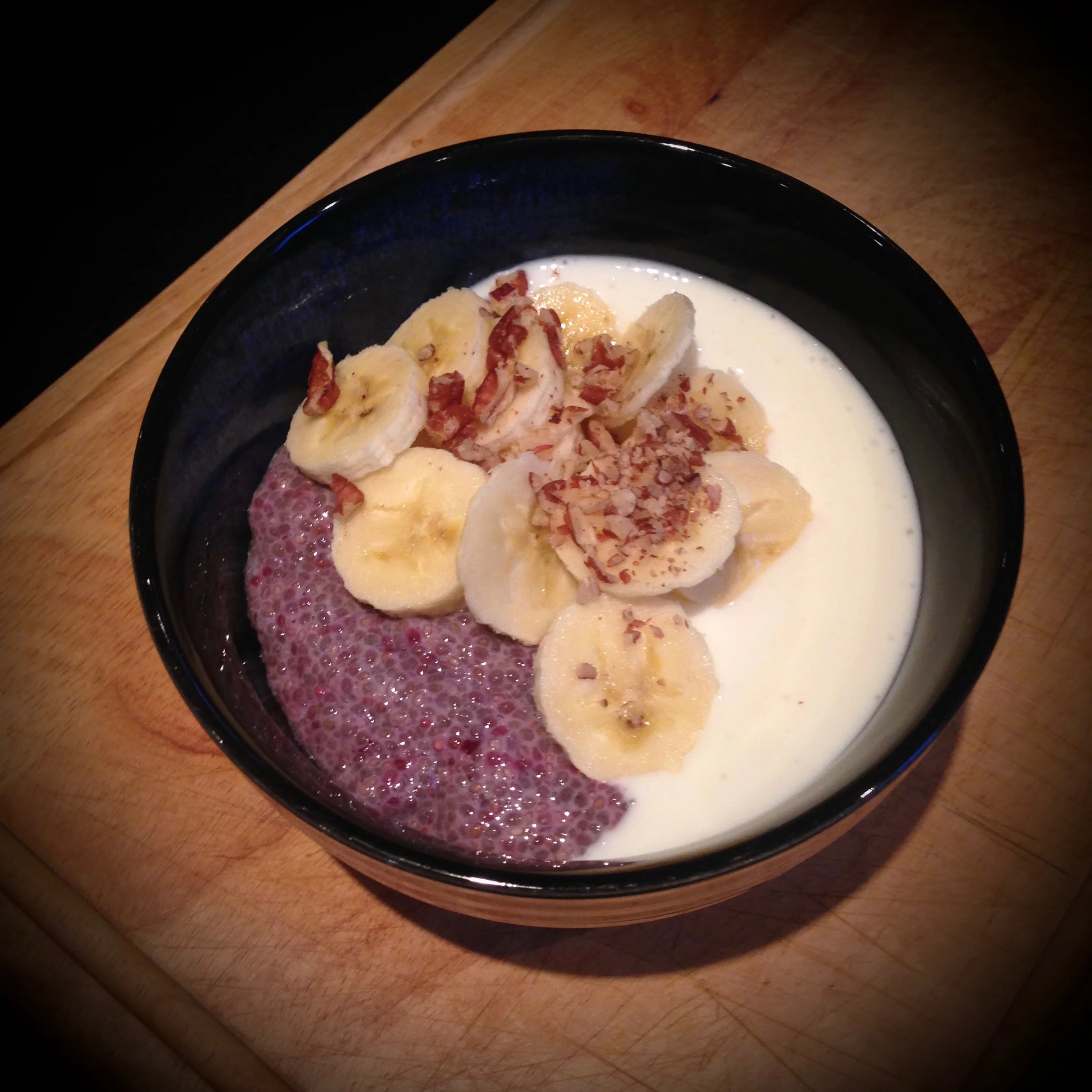 Blackberry Chia Porridge w/ Kefir