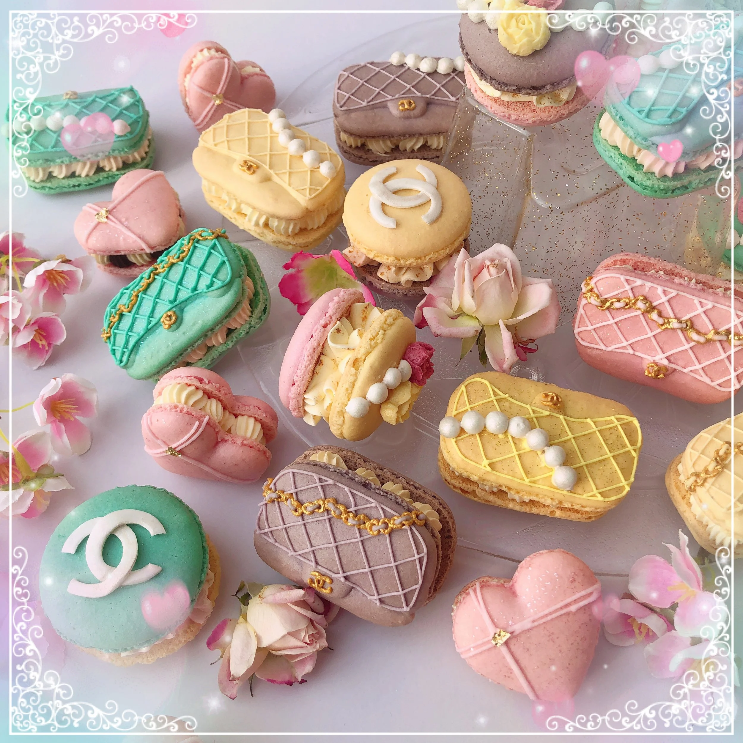 𝓘'𝓶 𝓪 𝓶𝓪𝓬𝓪𝓻𝓸𝓷 𝓲𝓷 𝓪 𝓬𝓸𝓸𝓴𝓲𝓮 𝓬𝓾𝓽𝓽𝓮𝓻 𝔀𝓸𝓻𝓵𝓭...